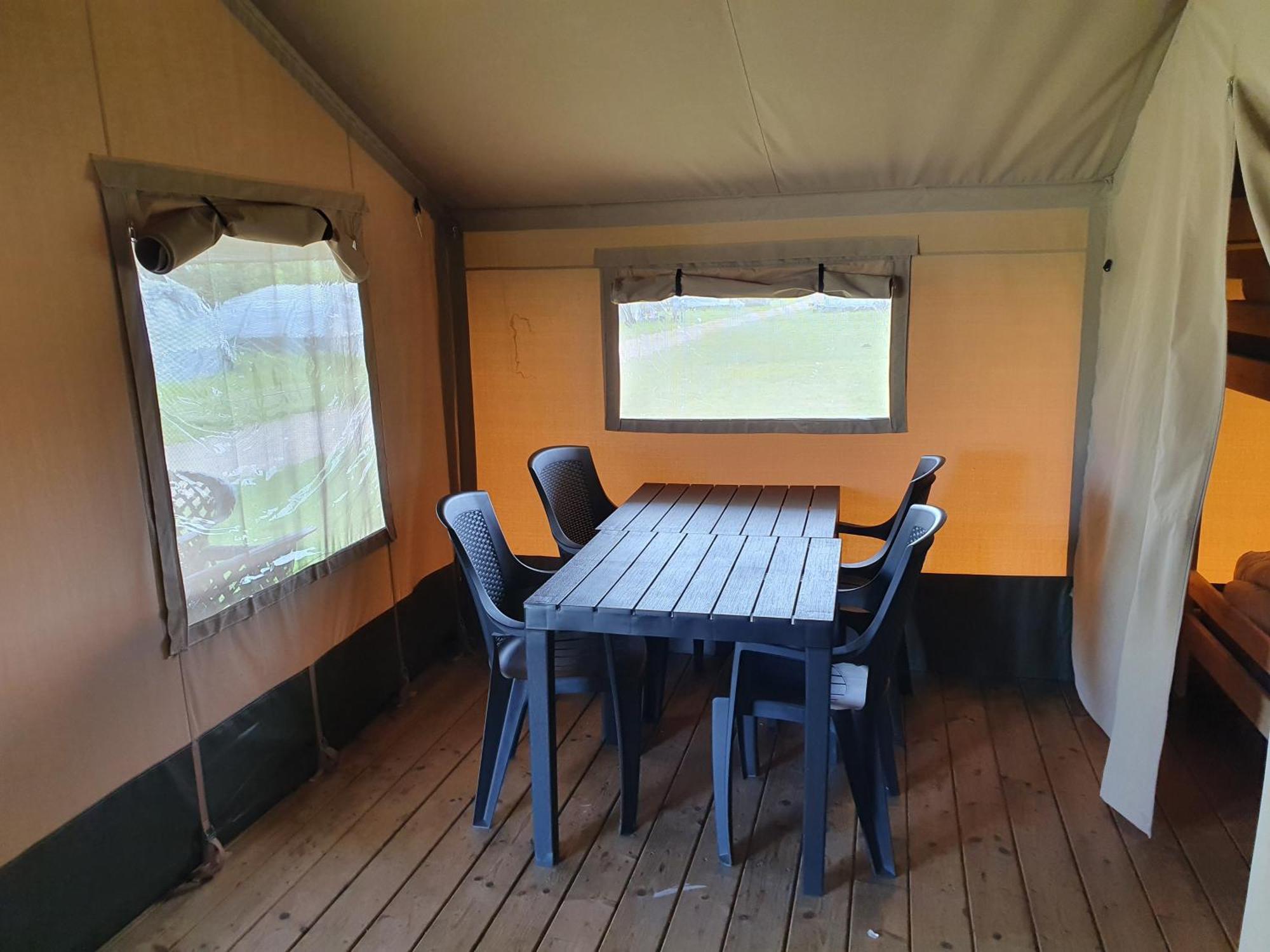 Camping De Oude Rijn Ter Aar Cameră foto